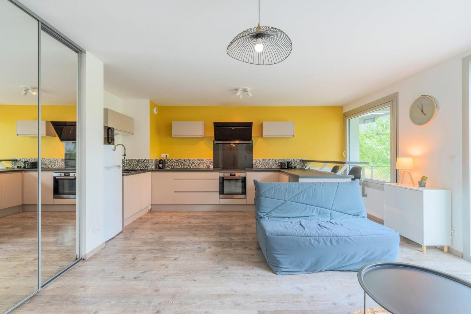 Apartment Near Metro With Parking & Balconies Lille Exterior photo